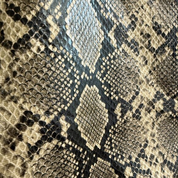 Bloomingdale's Faux Leather Snakeskin Print Tote Bag Women's Black and Gray - Picture 2 of 7